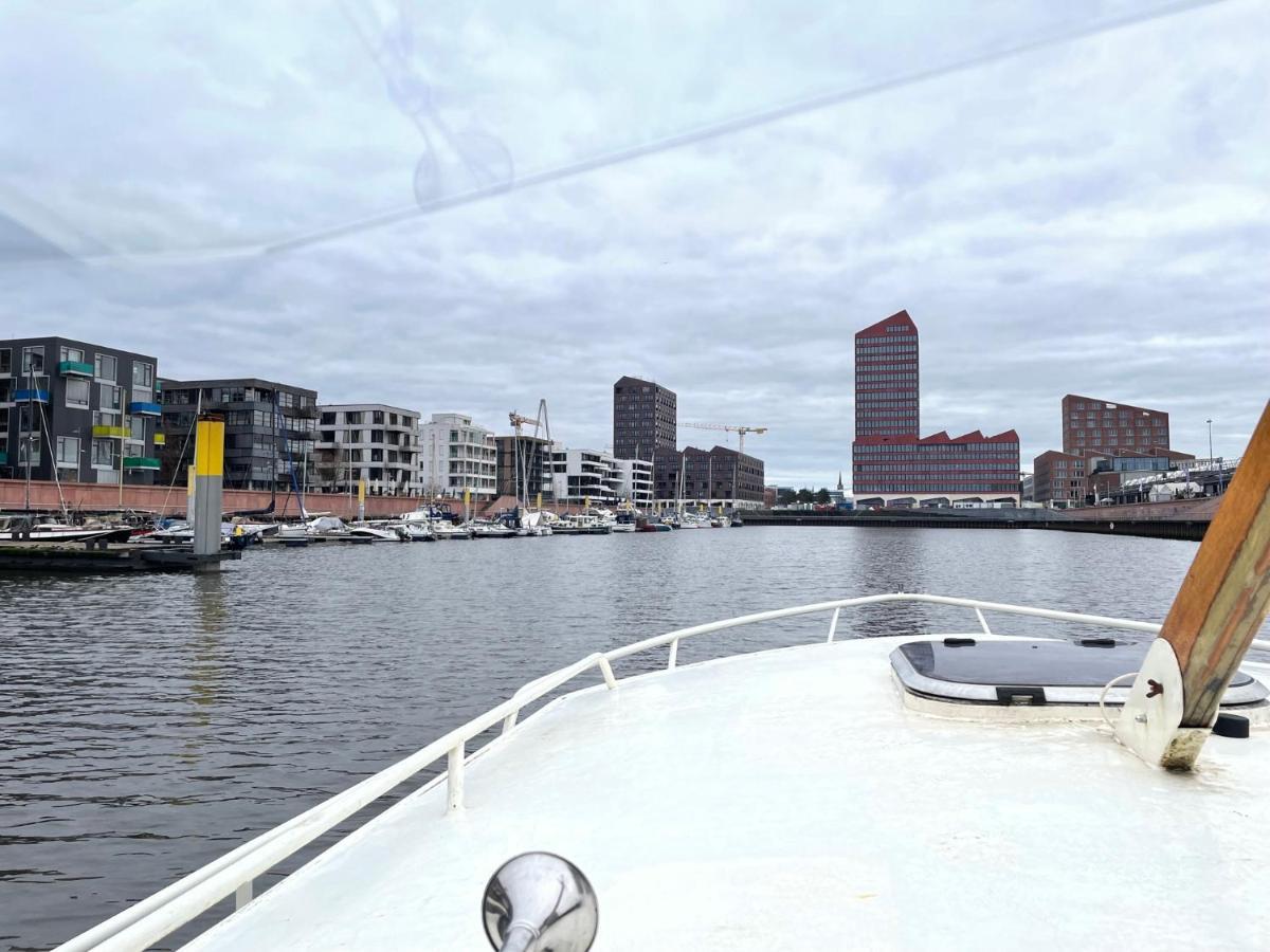 Suesses Motorboot - Bremen Ueberseestadt 外观 照片