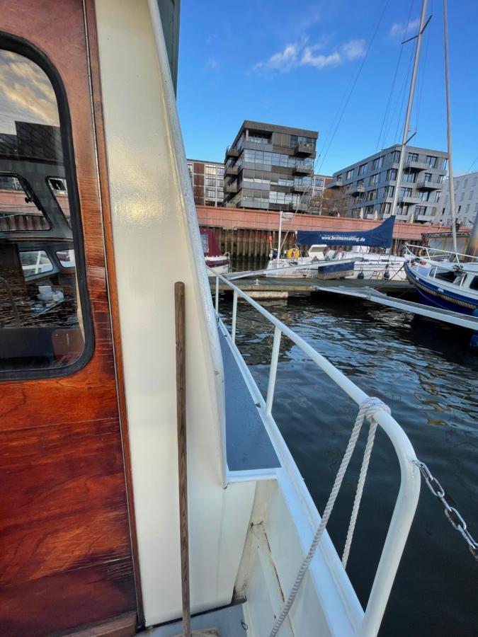 Suesses Motorboot - Bremen Ueberseestadt 外观 照片