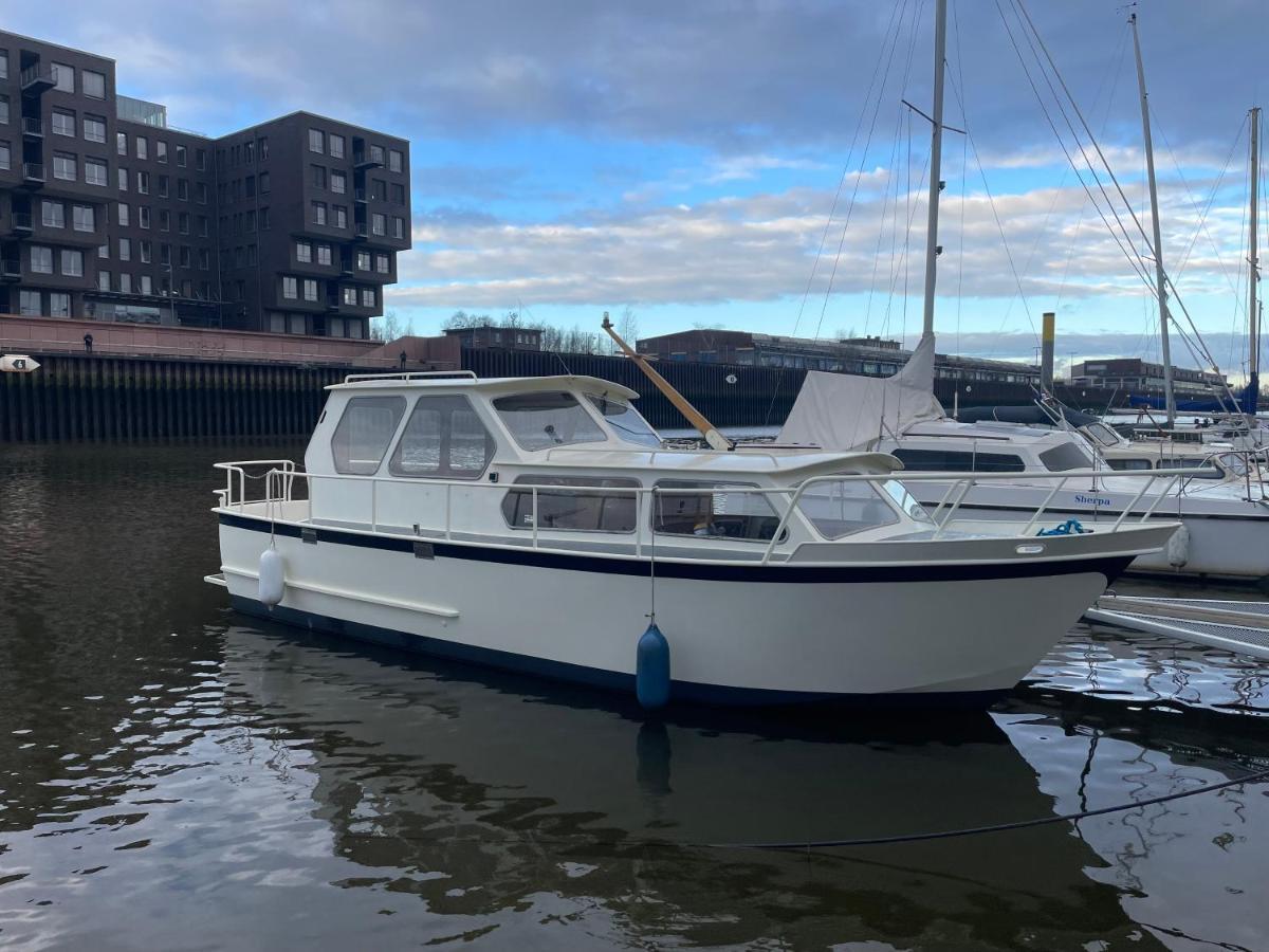 Suesses Motorboot - Bremen Ueberseestadt 外观 照片