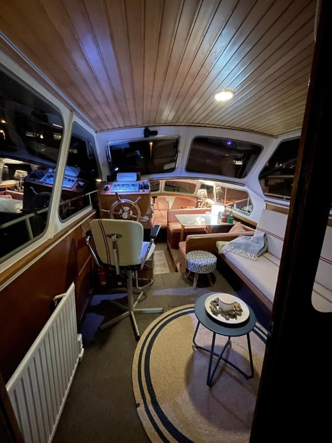 Suesses Motorboot - Bremen Ueberseestadt 外观 照片
