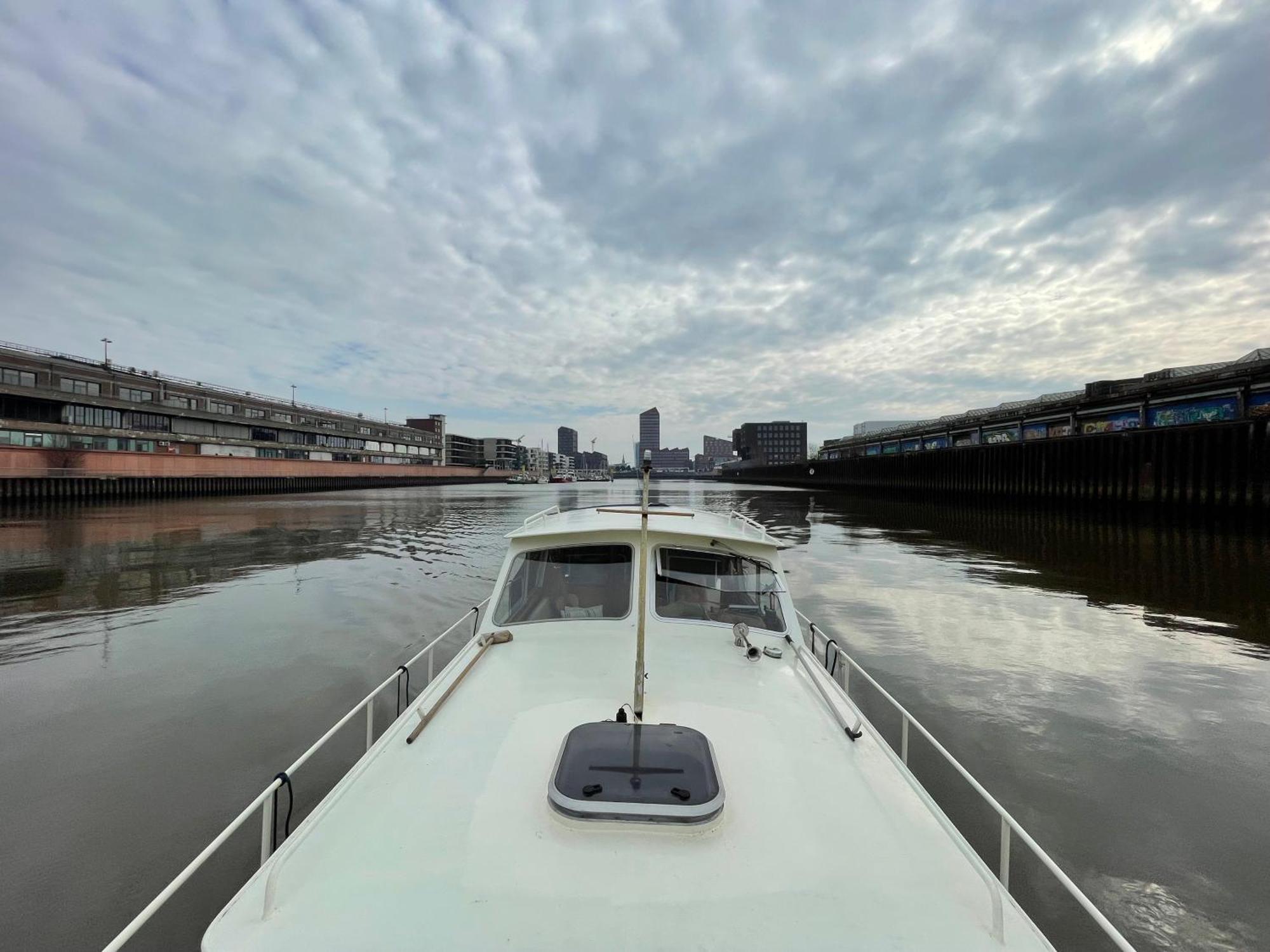 Suesses Motorboot - Bremen Ueberseestadt 外观 照片